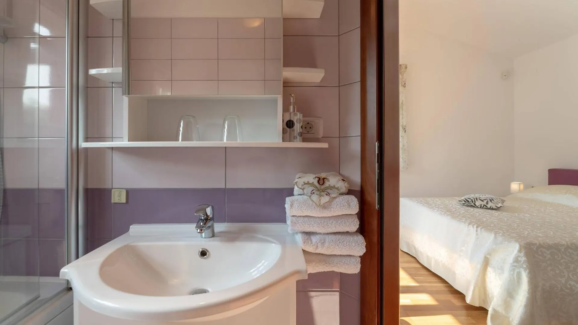Villa Delle Rondini With Private Wellness Hreljići 0*,  كرواتيا