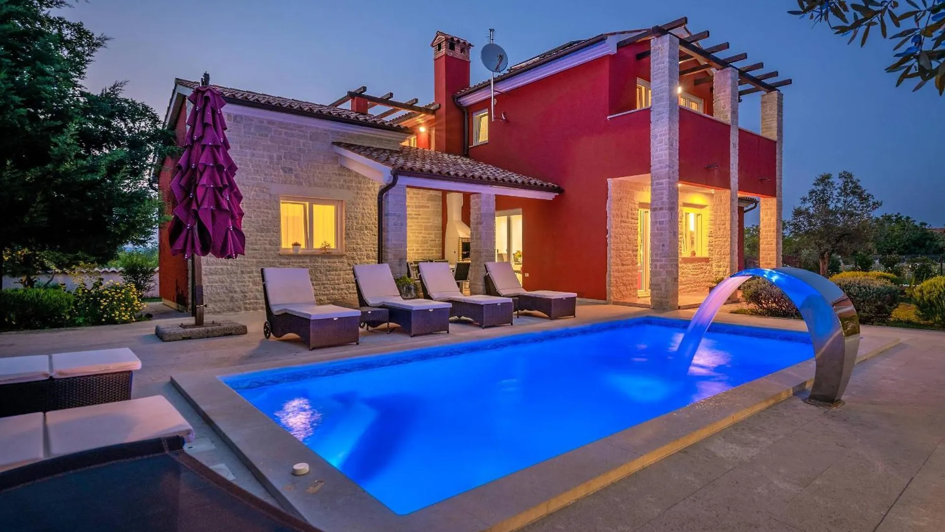 Villa Delle Rondini With Private Wellness Hreljići